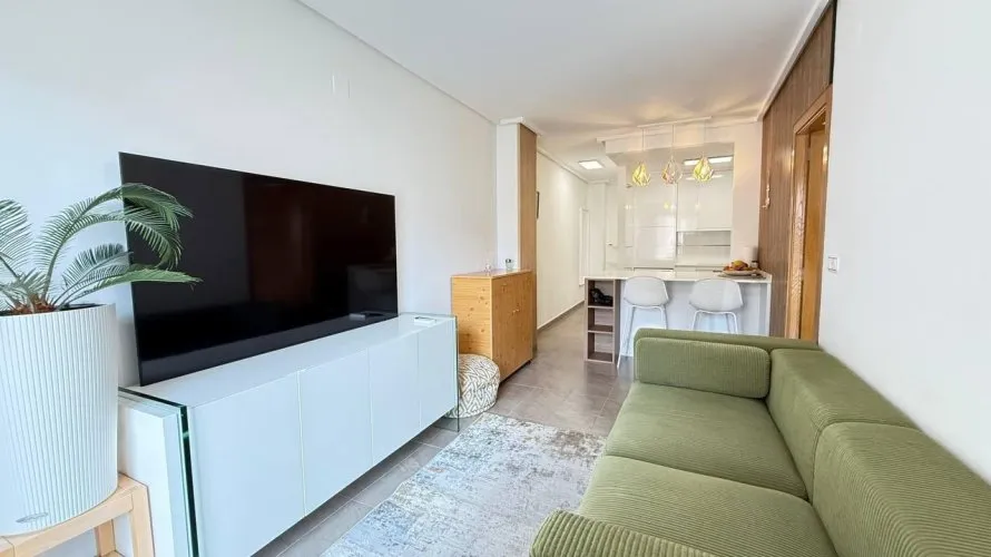 Apartment de 1 chambre à Torrevieja, Espagne No. 387 № 20