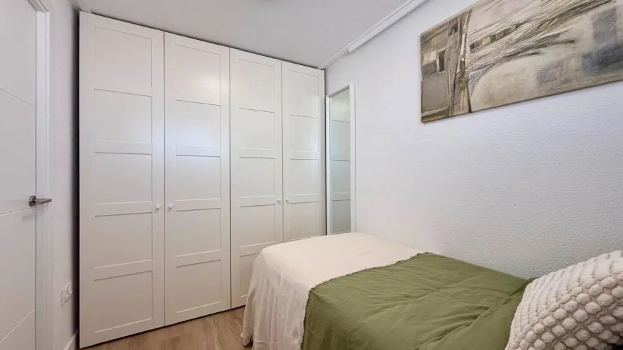 Penthouse de 2 chambres à Torrevieja, Espagne No. 337 № 5