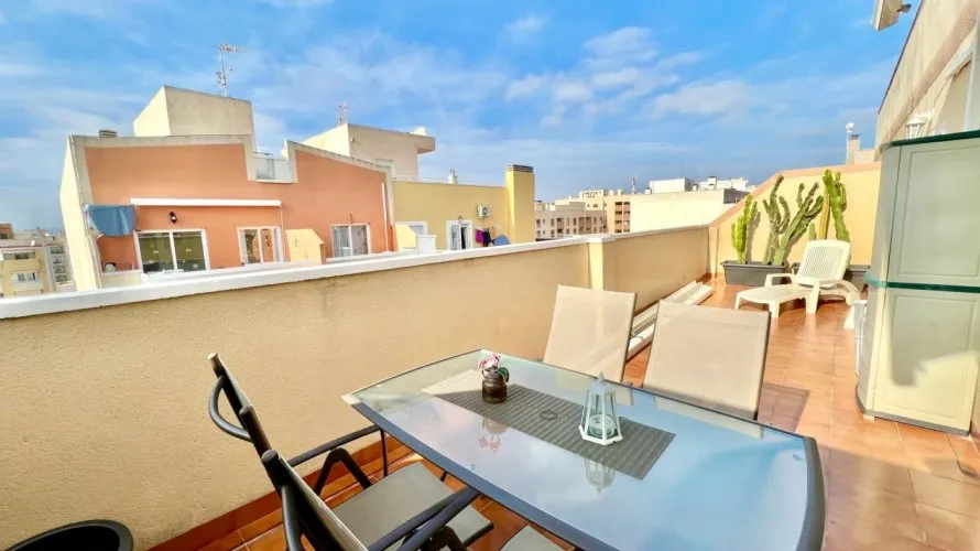 Penthouse de 2 chambres à Torrevieja, Espagne No. 397 № 7
