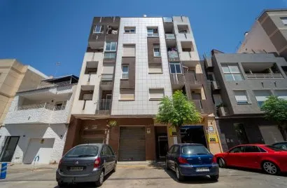 Apartment de 2 chambres à Torrevieja, Espagne No. 394
