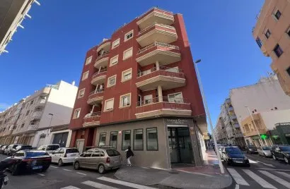 Penthouse de 75m² à Torrevieja, Espagne No. 469