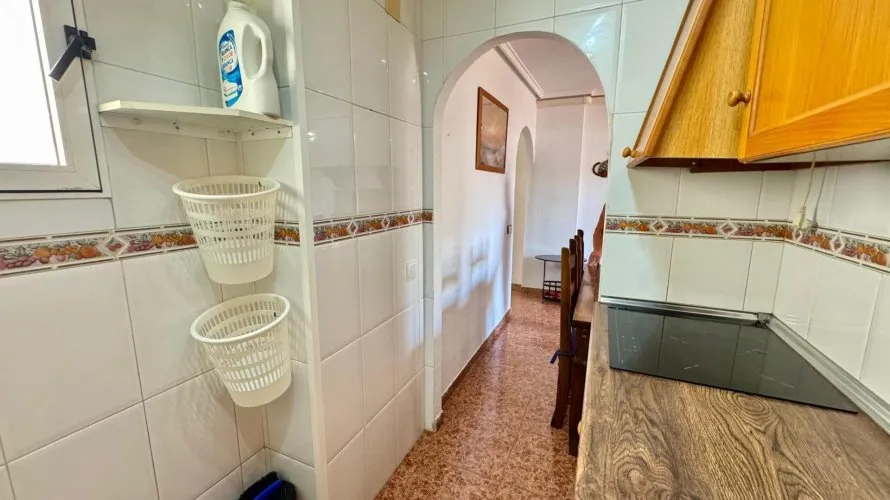 Penthouse de 2 chambres à Torrevieja, Espagne No. 399 № 26