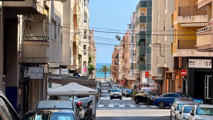 Penthouse de 2 chambres à Torrevieja, Espagne No. 337 № 15