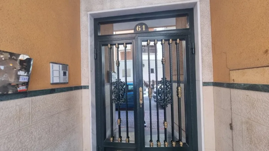 Apartment de 1 chambre à Torrevieja, Espagne No. 339 № 14