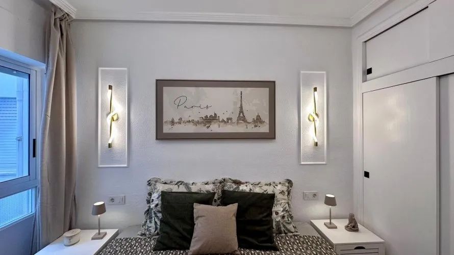 Apartment de 2 chambres à Torrevieja, Espagne No. 362 № 1