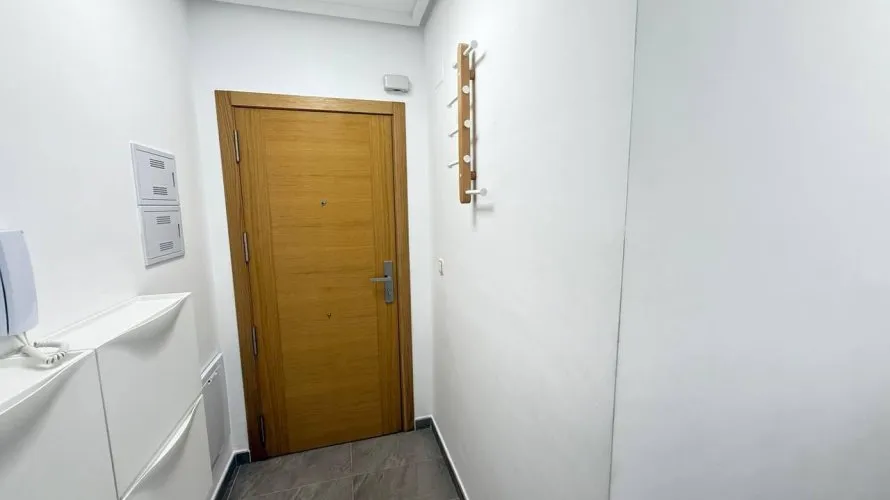Apartment de 1 chambre à Torrevieja, Espagne No. 387 № 6