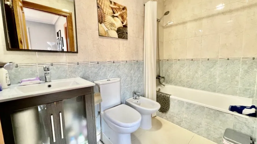 Penthouse de 2 chambres à Torrevieja, Espagne No. 397 № 3