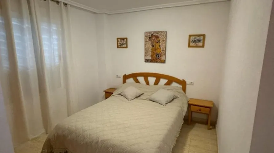 Apartment de 1 chambre à Torrevieja, Espagne No. 536 № 13