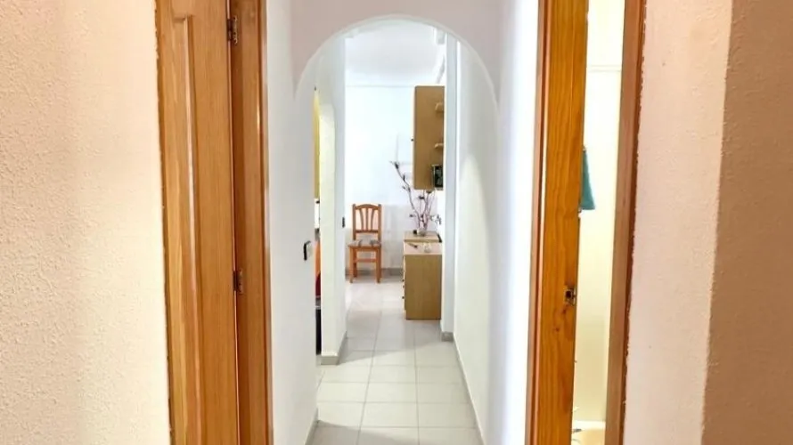 Penthouse de 2 chambres à Torrevieja, Espagne No. 482 № 25