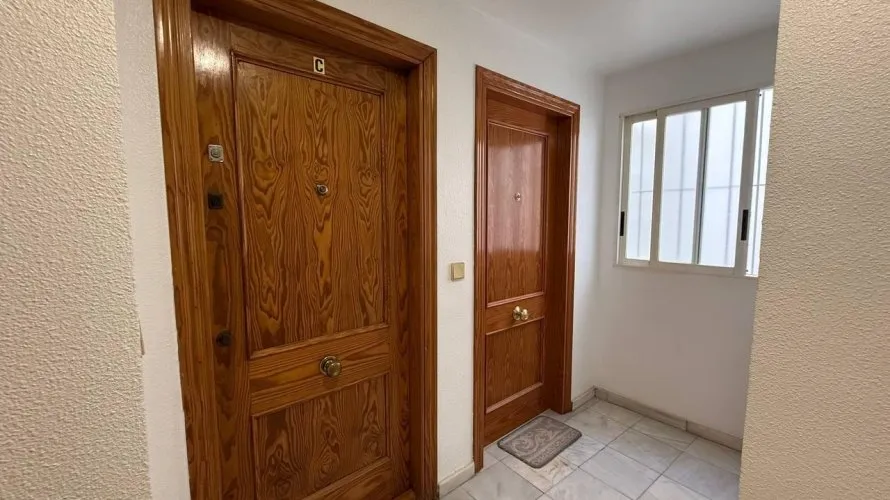Apartment de 2 chambres à Torrevieja, Espagne No. 412