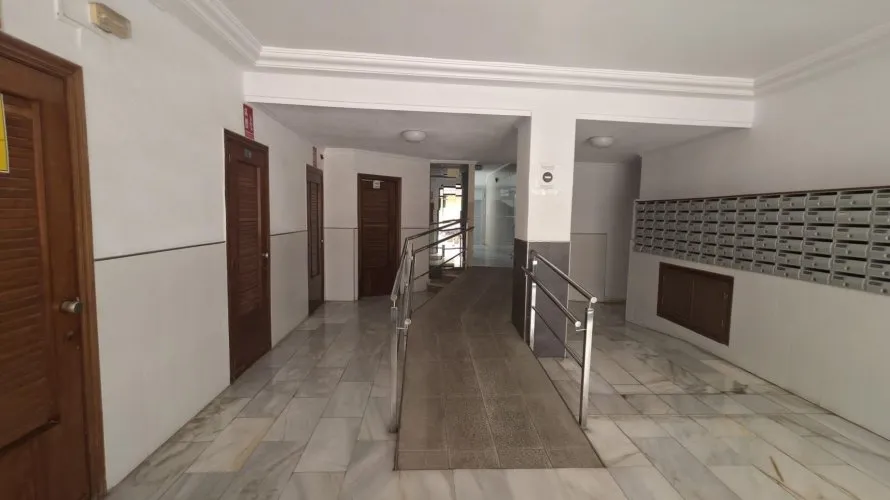 Apartment de 3 chambres à Torrevieja, Espagne No. 535 № 25