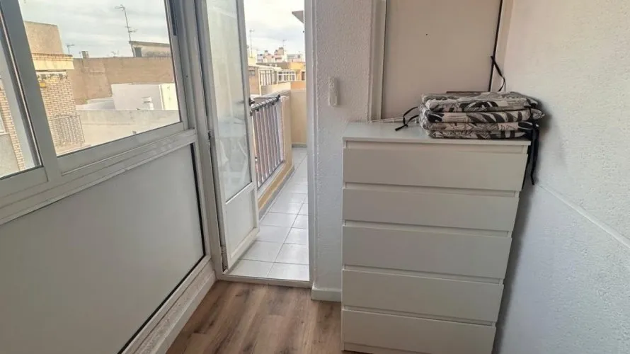 Penthouse de 1 chambre à Torrevieja, Espagne No. 428 № 21