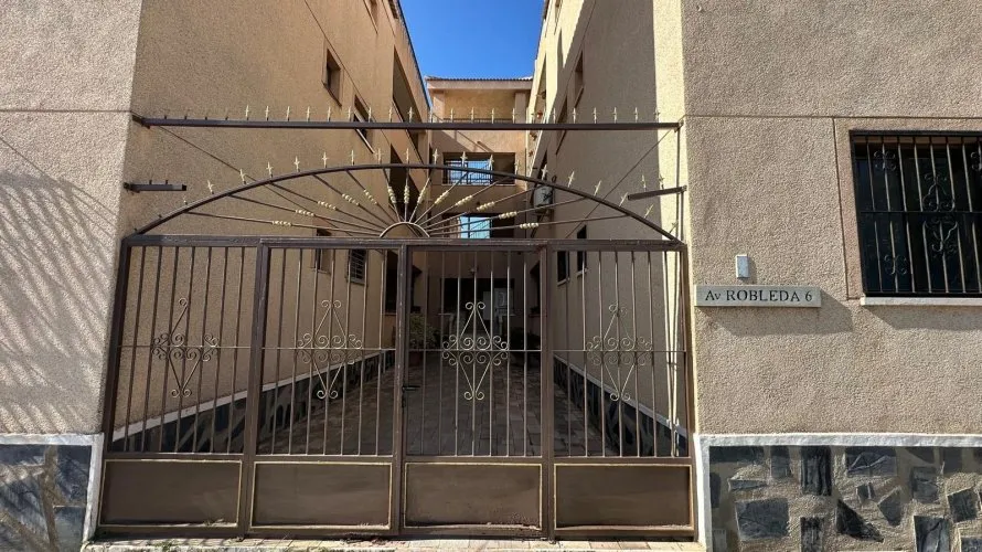 Apartment de 1 chambre à Torrevieja, Espagne No. 471 № 1