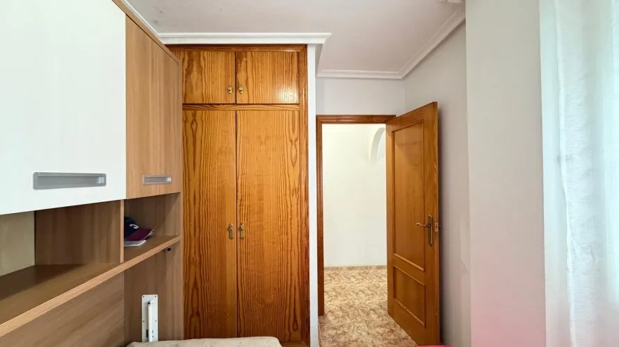 Apartment de 2 chambres à Torrevieja, Espagne No. 435 № 23