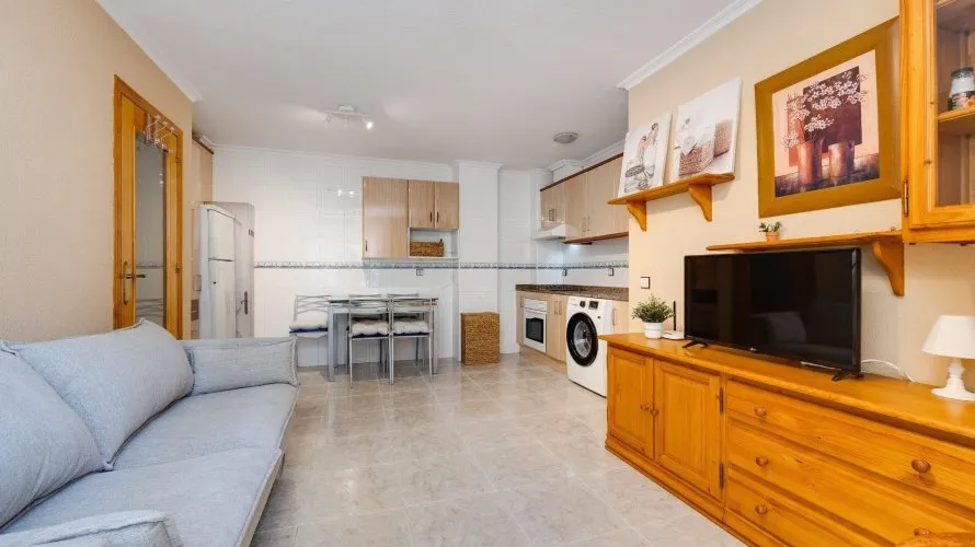 Apartment de 2 chambres à Torrevieja, Espagne No. 462 № 27