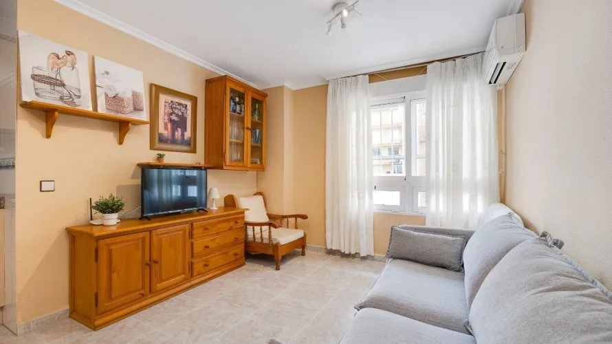 Apartment de 2 chambres à Torrevieja, Espagne No. 462 № 26