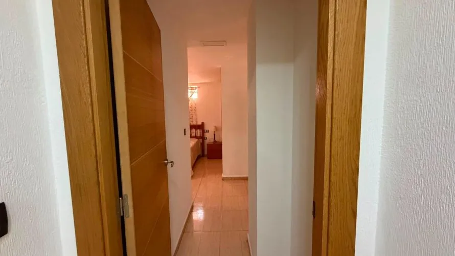 Apartment de 2 chambres à Torrevieja, Espagne No. 511 № 12