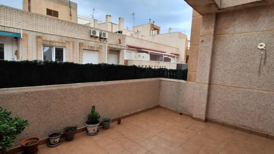 Penthouse de 2 chambres à Torrevieja, Espagne No. 431