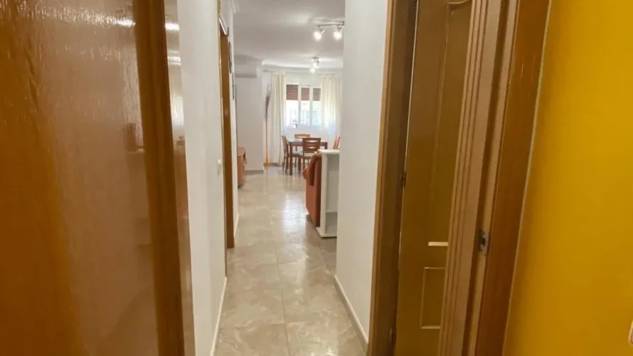 Apartment de 2 chambres à Torrevieja, Espagne No. 422 № 1