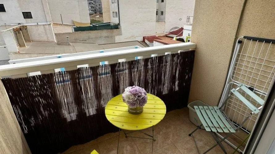 Apartment de 2 chambres à Torrevieja, Espagne No. 415 № 1