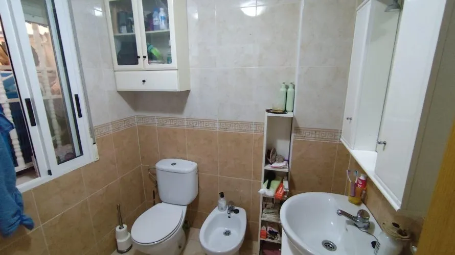 Apartment de 4 chambres à Torrevieja, Espagne No. 379 № 8
