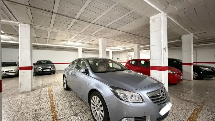 Garage de 32m² à Torrevieja, Espagne No. 448 № 3