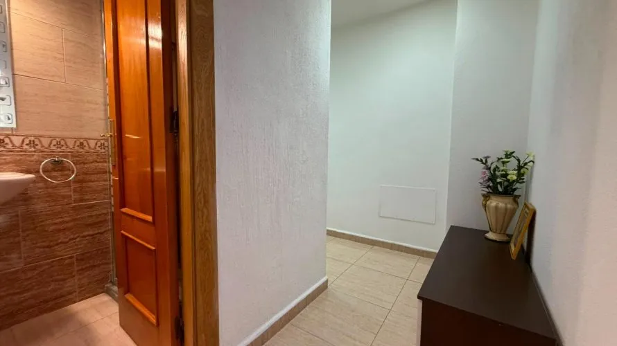 Apartment de 2 chambres à Torrevieja, Espagne No. 511 № 27