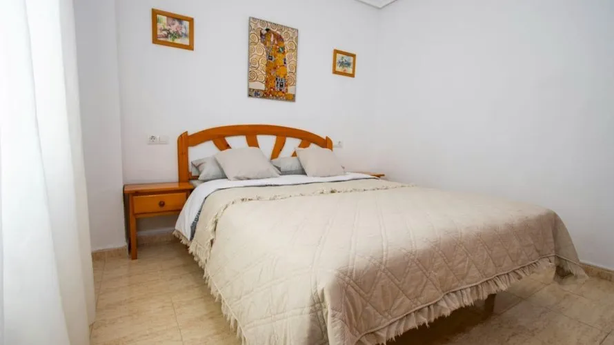 Apartment de 1 chambre à Torrevieja, Espagne No. 536 № 9