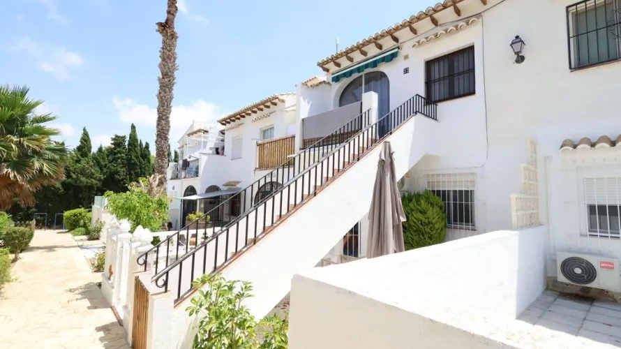 Bungalow de 1 chambre à Torrevieja, Espagne No. 514 № 2