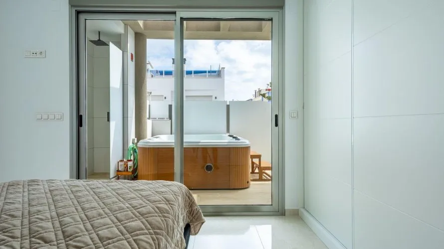 Apartment de 129m² à Torrevieja, Espagne No. 566 № 7