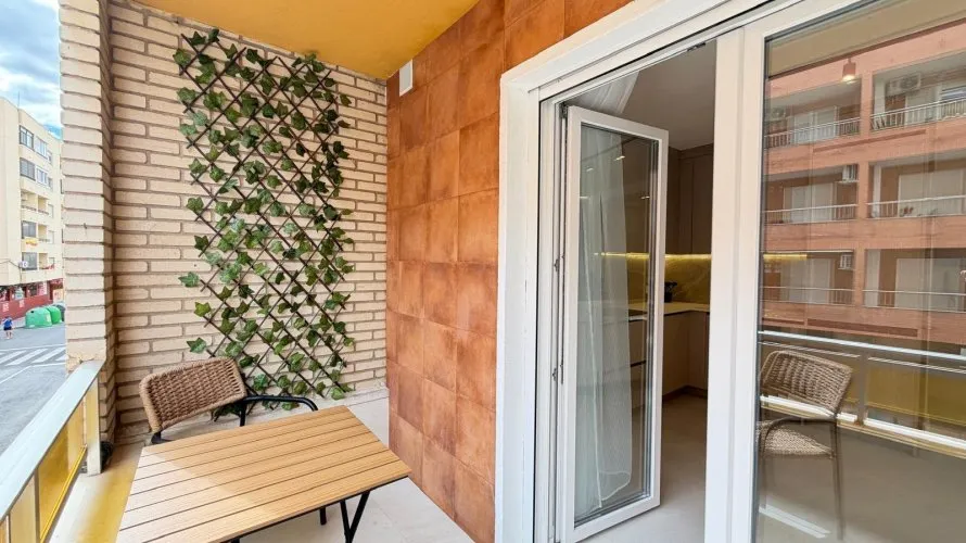 Apartment de 4 chambres à Torrevieja, Espagne No. 615 № 25
