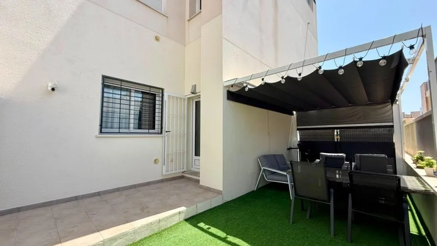 Land plot de 2 chambres à Torrevieja, Espagne No. 610 № 17