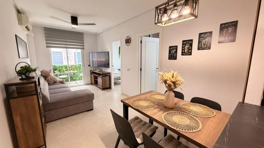 Apartment de 1 chambre à Torrevieja, Espagne No. 601 № 8