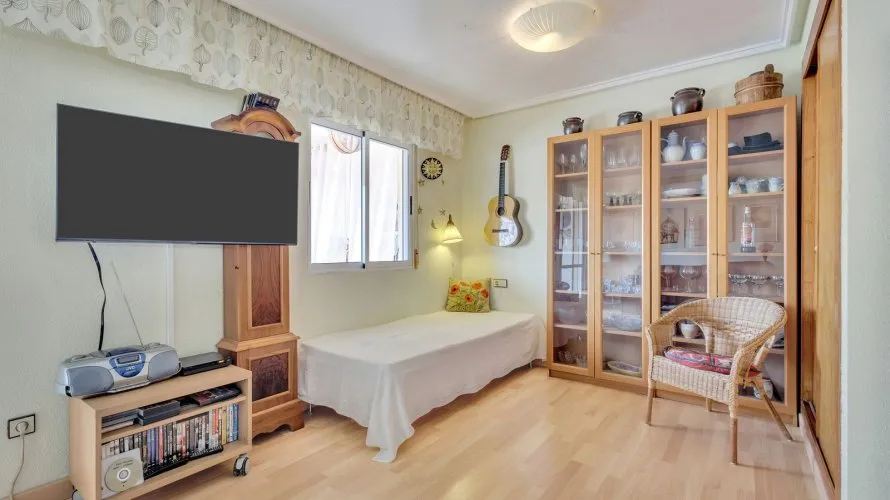 Apartment de 60m² à Torrevieja, Espagne No. 563 № 7