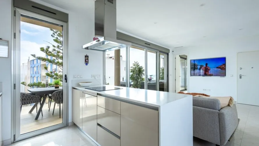 Apartment de 129m² à Torrevieja, Espagne No. 566 № 25
