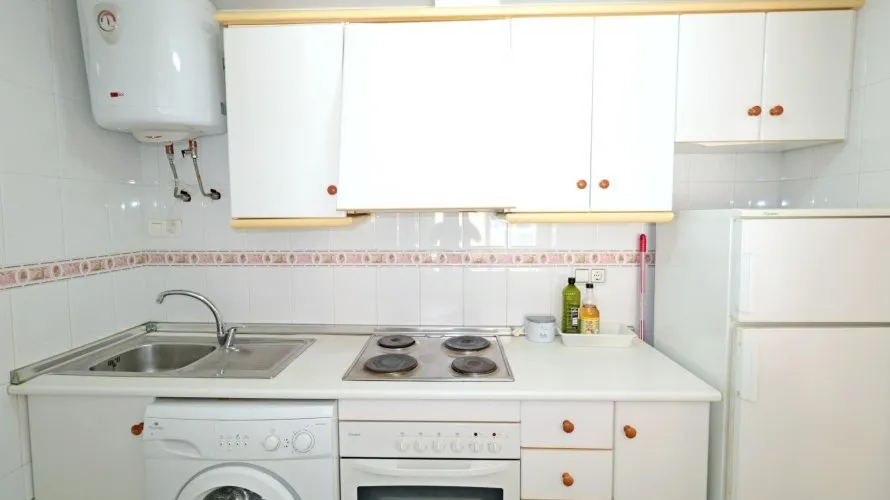 Apartment de 2 chambres à Torrevieja, Espagne No. 619 № 7