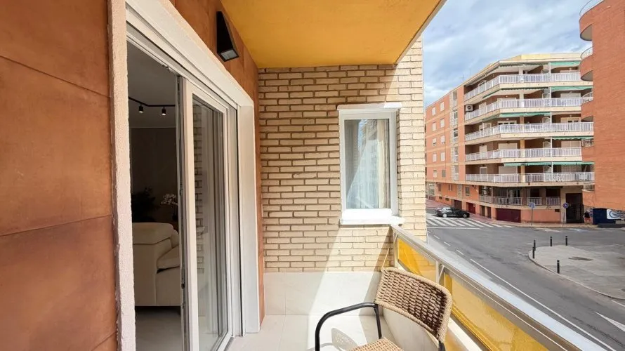 Apartment de 4 chambres à Torrevieja, Espagne No. 615 № 26