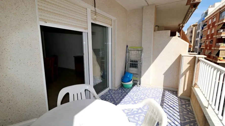 Apartment de 2 chambres à Torrevieja, Espagne No. 619 № 18