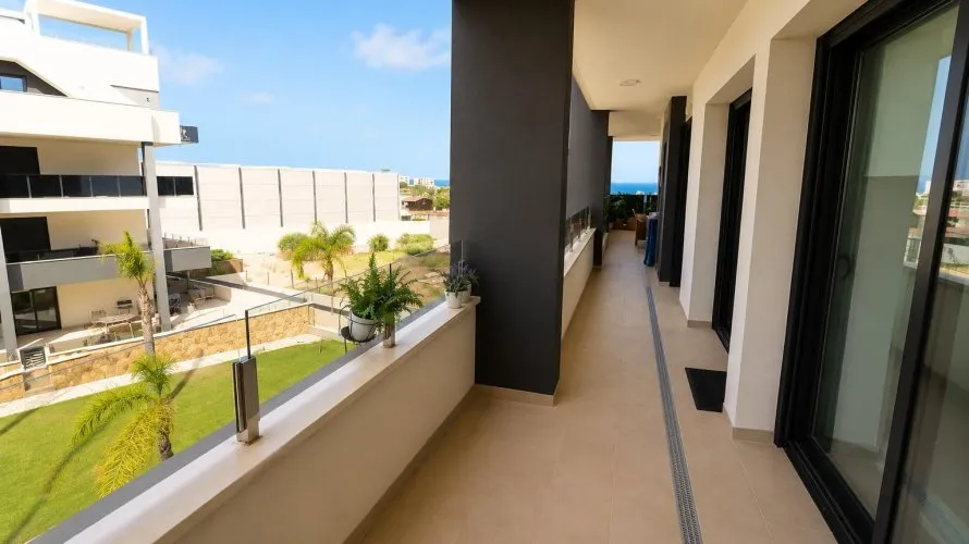 Apartment de 3 chambres à Torrevieja, Espagne No. 594 № 6