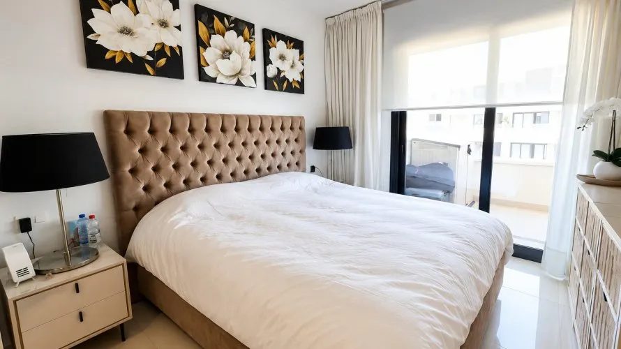 Apartment de 3 chambres à Torrevieja, Espagne No. 594 № 2