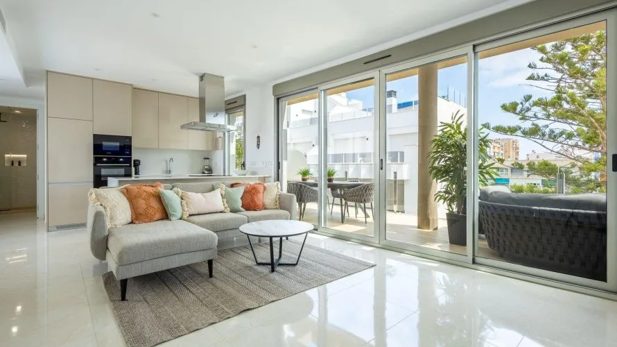 Apartment de 129m² à Torrevieja, Espagne No. 566 № 23