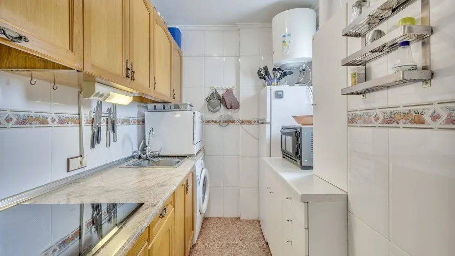 Apartment de 60m² à Torrevieja, Espagne No. 563 № 11