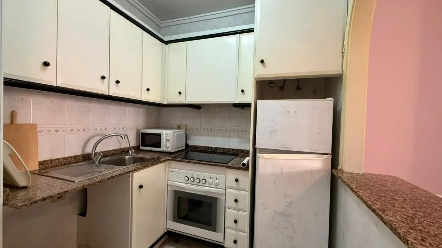 Apartment de 2 chambres à Torrevieja, Espagne No. 640 № 14