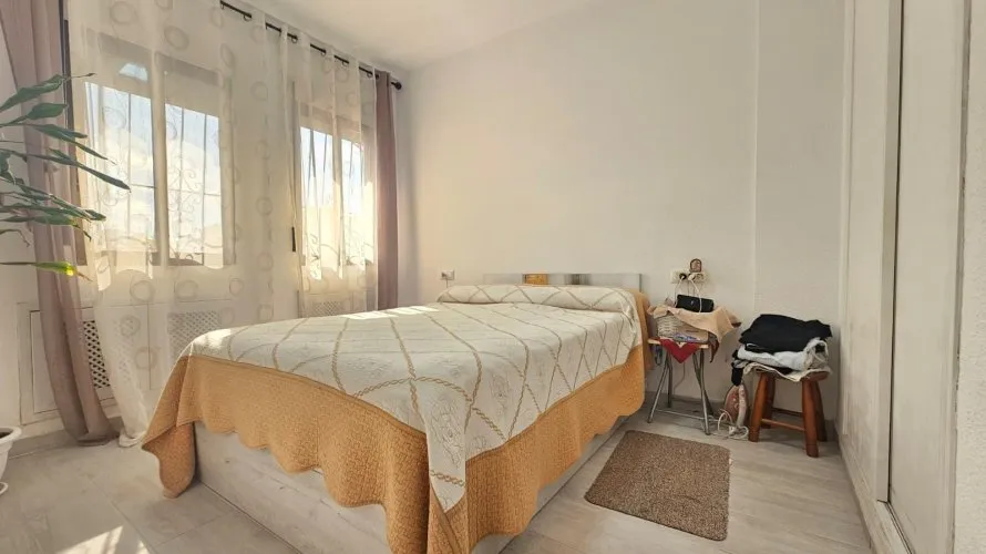 Apartment de 3 chambres à Torrevieja, Espagne No. 656 № 9