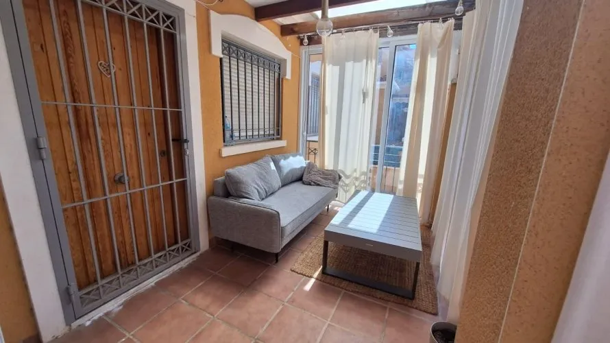 Duplex de 83m² à Torrevieja, Espagne No. 692 № 24