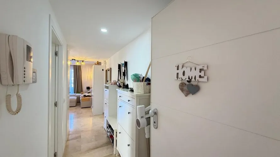 Apartment de 3 chambres à Torrevieja, Espagne No. 693 № 27