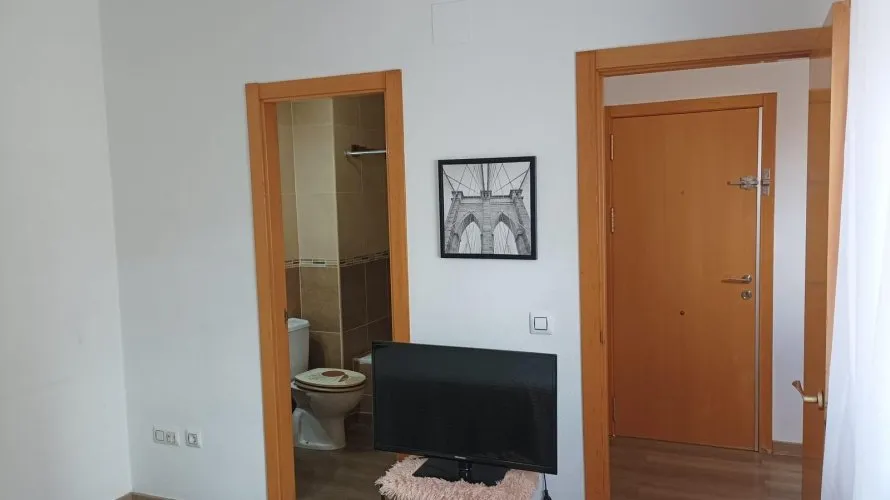 Apartment de 2 chambres à Torrevieja, Espagne No. 666 № 17