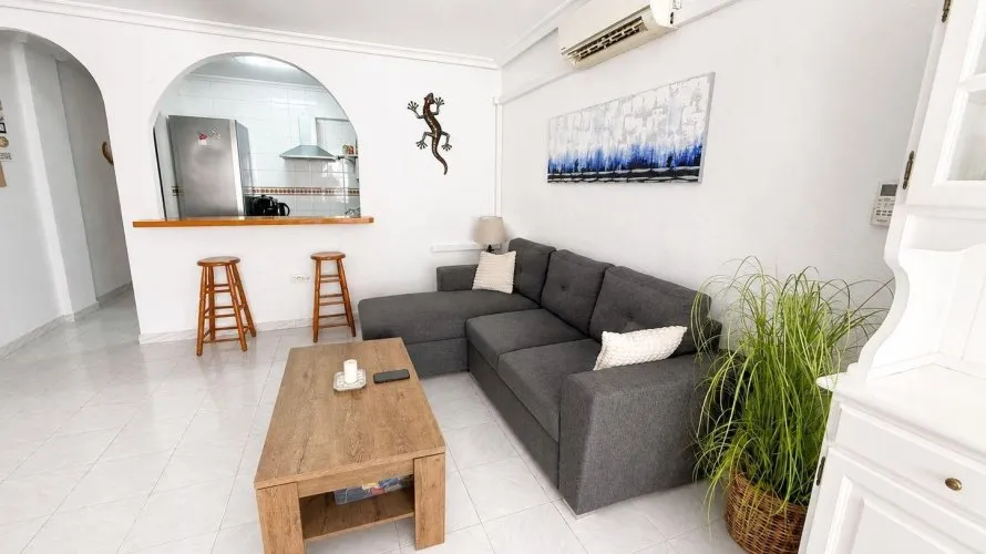 Penthouse de 2 chambres à Torrevieja, Espagne No. 642 № 8