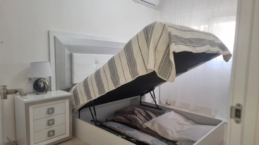 Apartment de 1 chambre à Torrevieja, Espagne No. 691 № 24