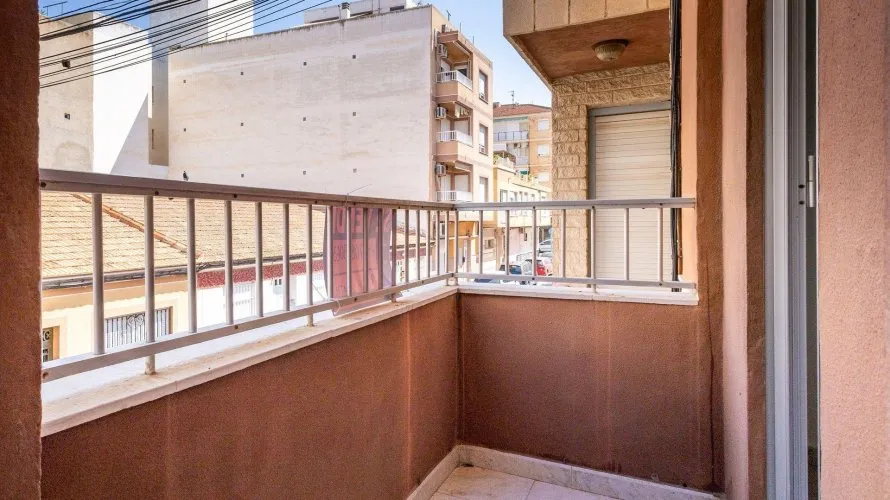 Apartment de 95m² à Torrevieja, Espagne No. 672 № 3